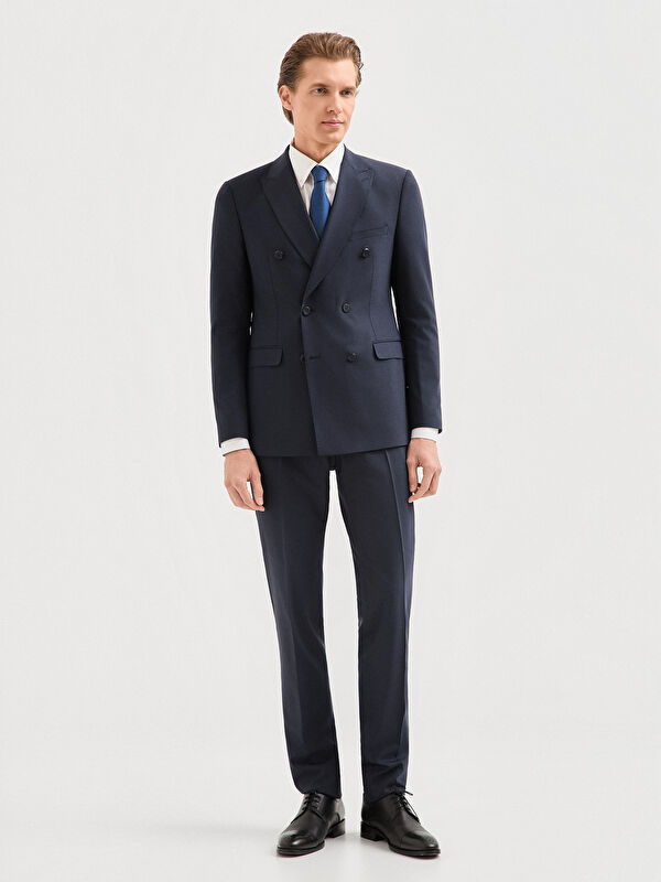 Erkek Lacivert Takım Elbise