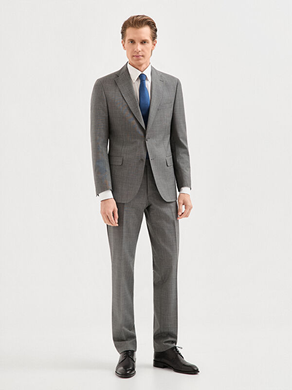 Erkek Gri Takım Elbise