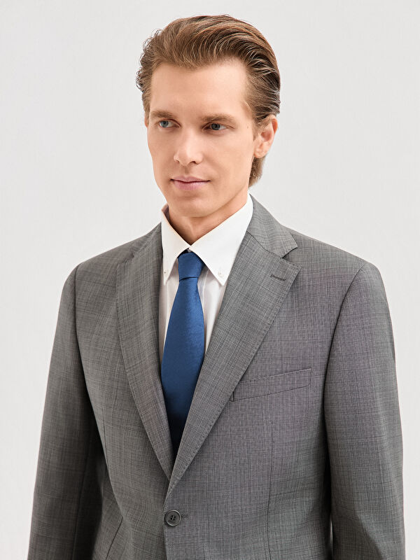 Erkek Gri Takım Elbise