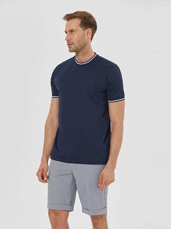 Erkek Lacivert Tişört