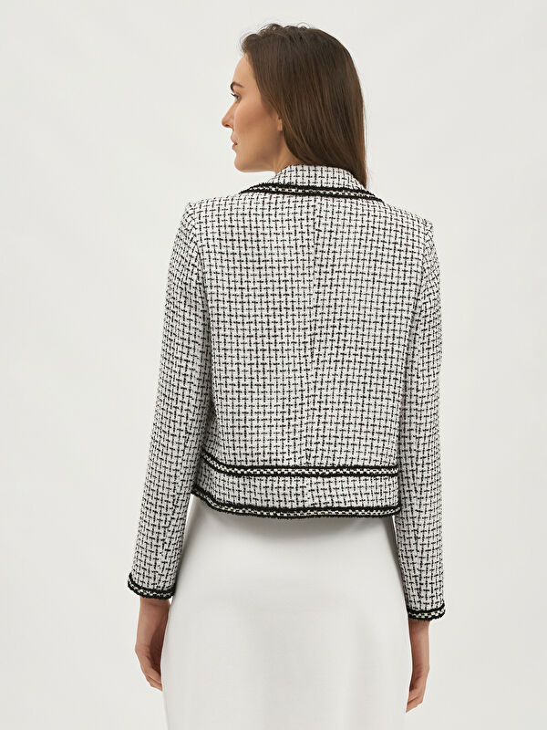 Kadın Siyah-Beyaz Ceket