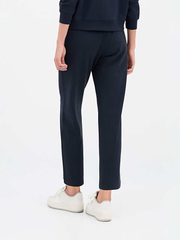 Kadın Lacivert Eşofman