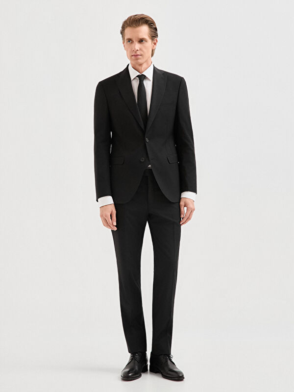 Erkek Siyah Takım Elbise