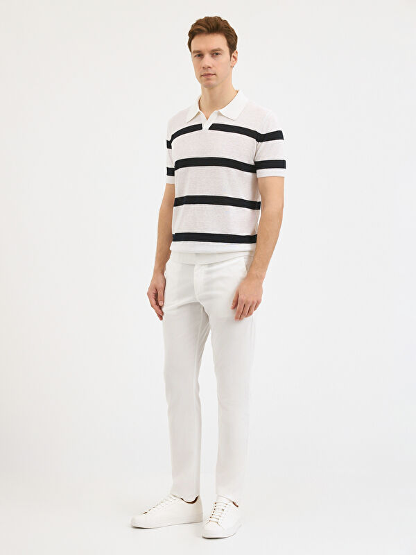 Erkek Siyah-Beyaz Keten Karışımlı Çizgili Triko Tişört