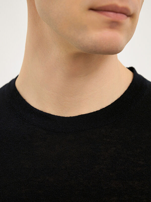 Erkek Lacivert Keten Karışımlı Triko Tişört