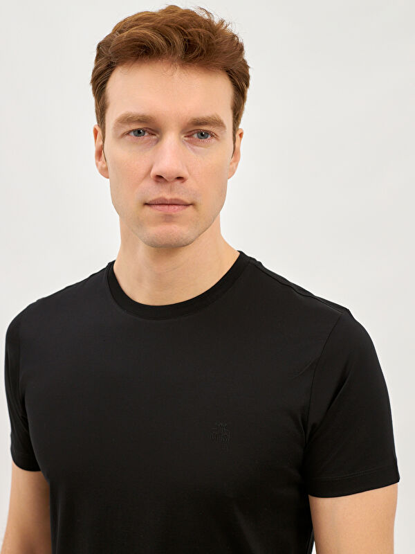 Erkek Siyah Tişört