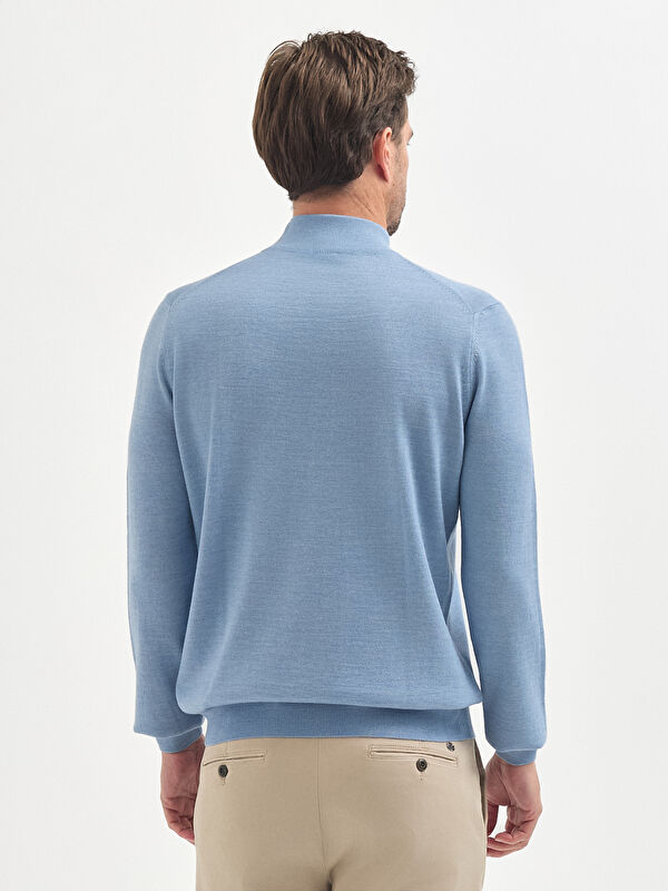 Erkek Açık Mavi Yün Karışımlı Yarım Balıkçı Yaka Triko Kazak