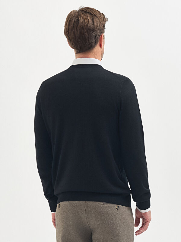 Erkek Siyah Yün Karışımlı V Yaka Triko Kazak