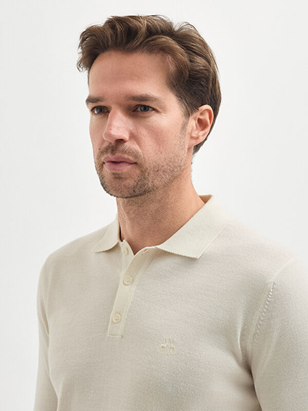 Erkek Ekru Yün Karışımlı Polo Yaka Triko Kazak