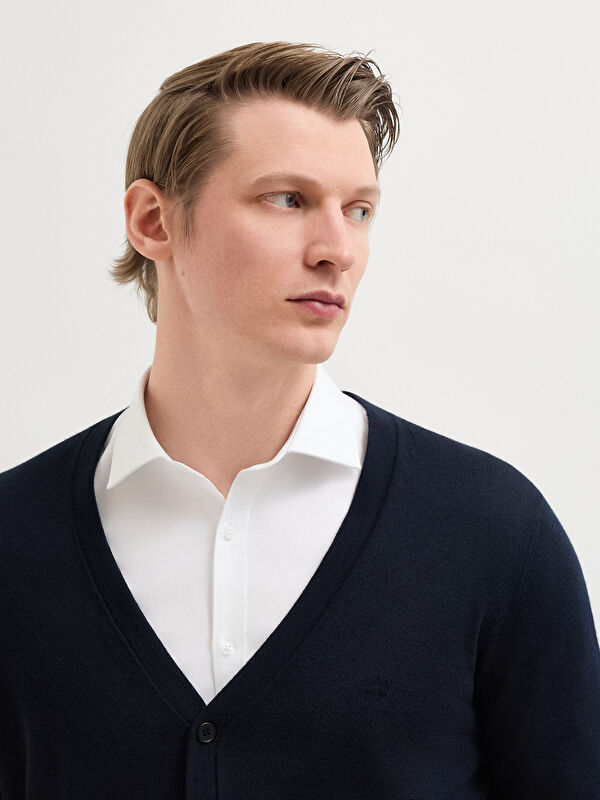 Erkek Lacivert Hırka