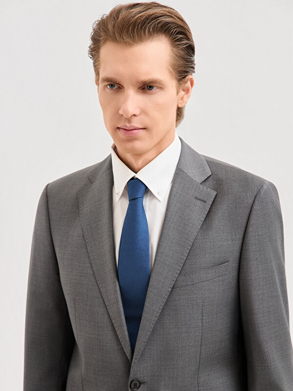 Erkek Gri Takım Elbise