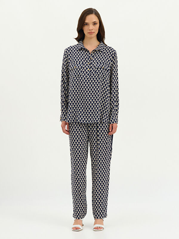 Kadın Lacivert Gömlek