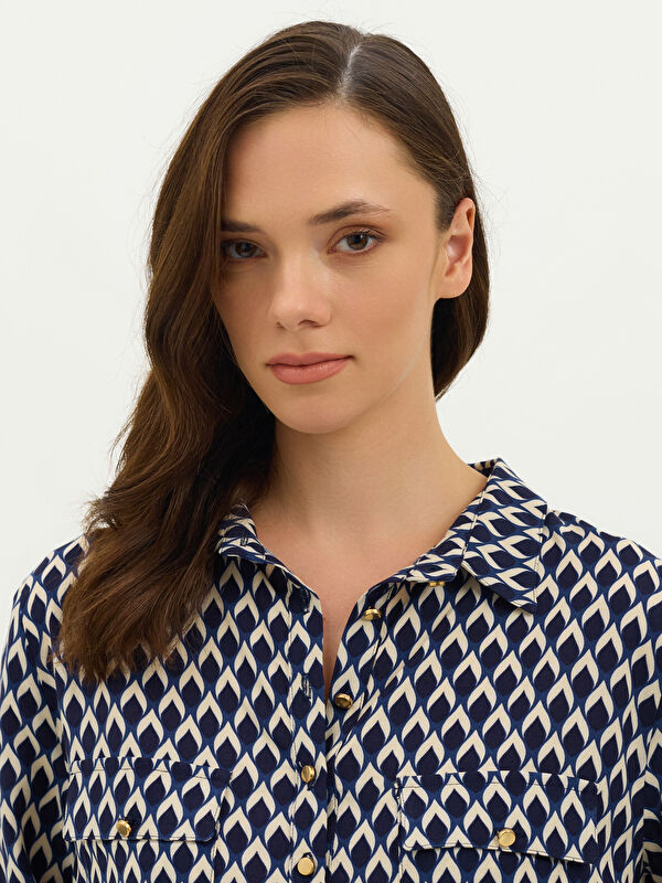 Kadın Lacivert Gömlek