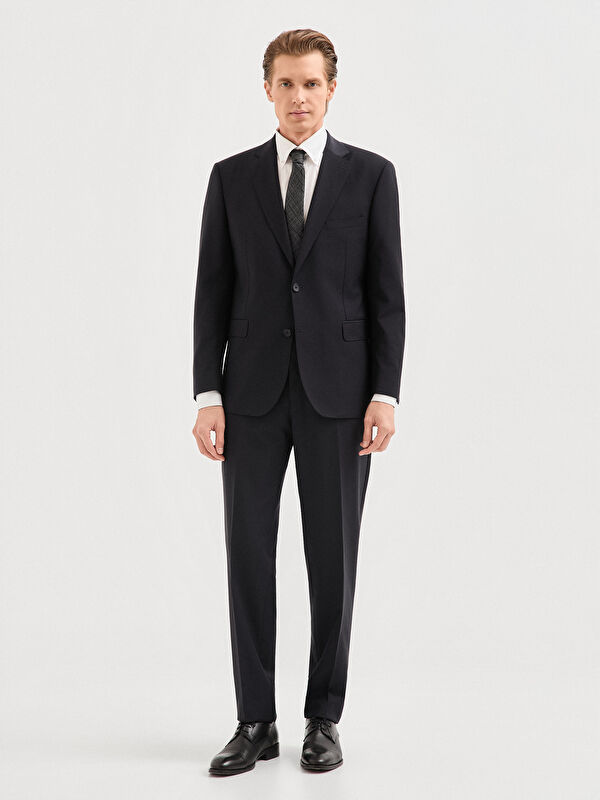 Erkek Lacivert Takım Elbise