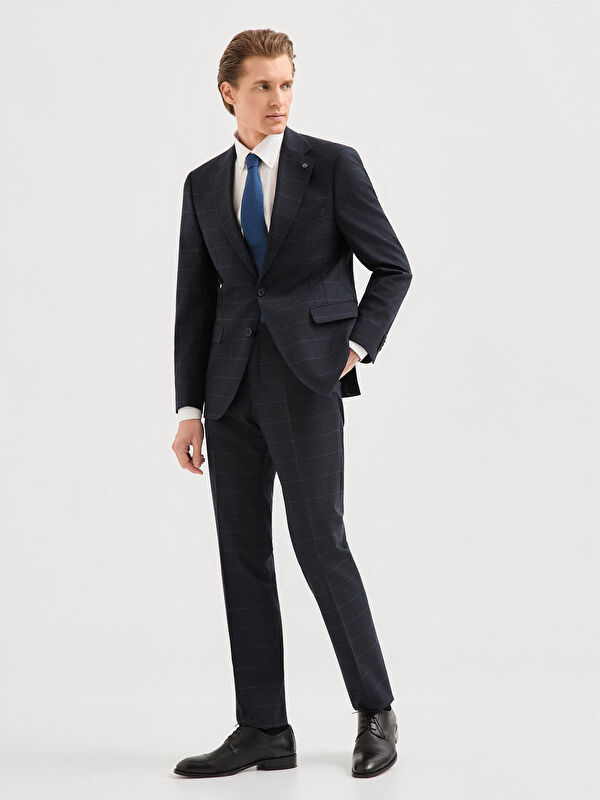 Erkek Lacivert Takım Elbise
