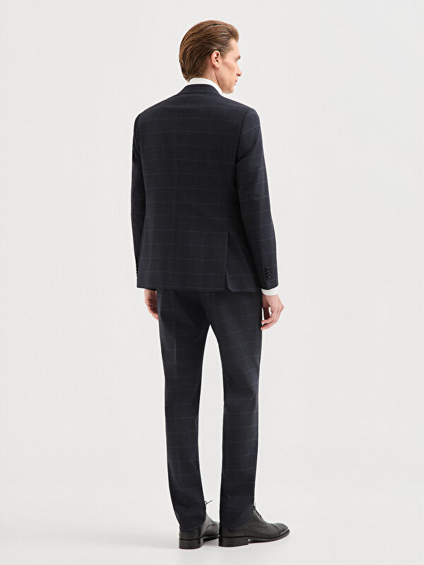 Erkek Lacivert Takım Elbise