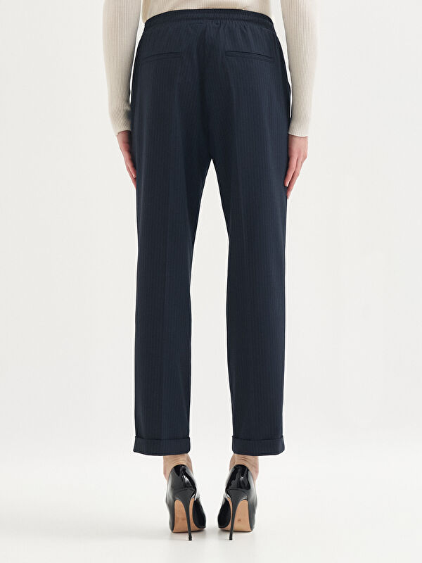 Kadın Lacivert Pantolon