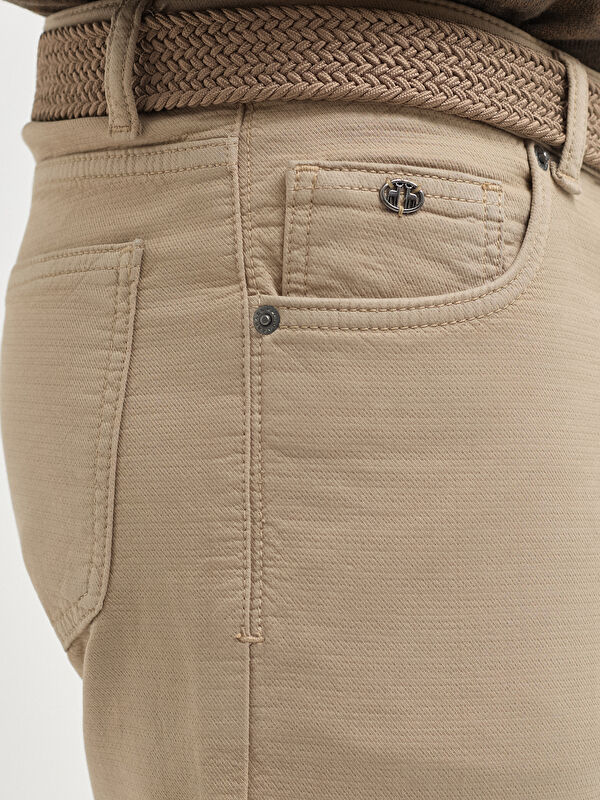 Erkek Bej Slim Fit Pamuk Karışımlı Jean Pantolon