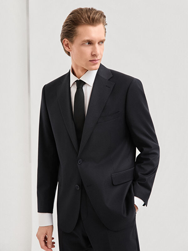 Erkek Lacivert Takım Elbise