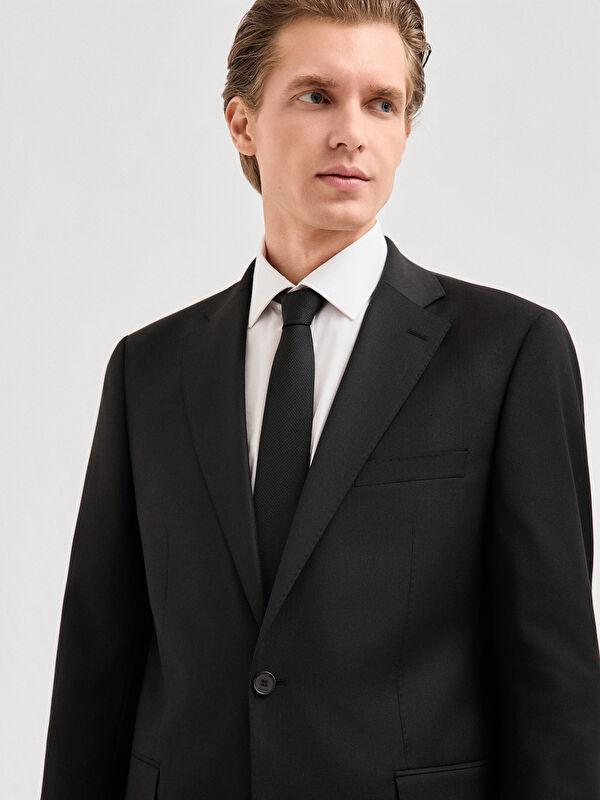 Erkek Siyah Takım Elbise