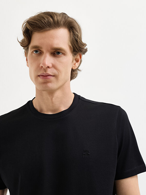 Erkek Siyah Tişört